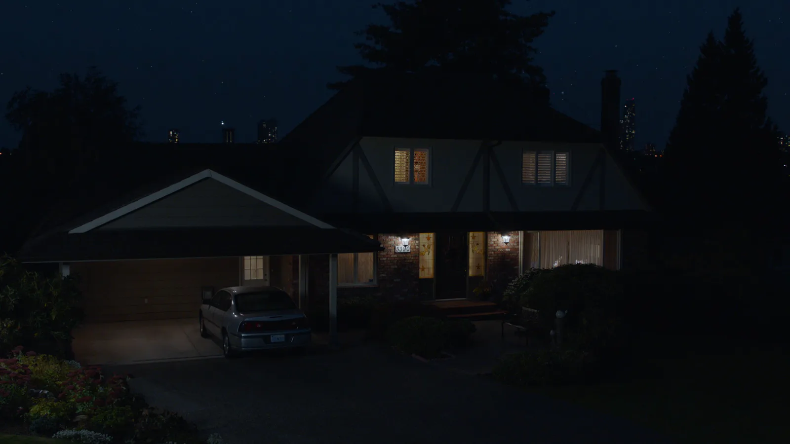 Still from verizon close to home