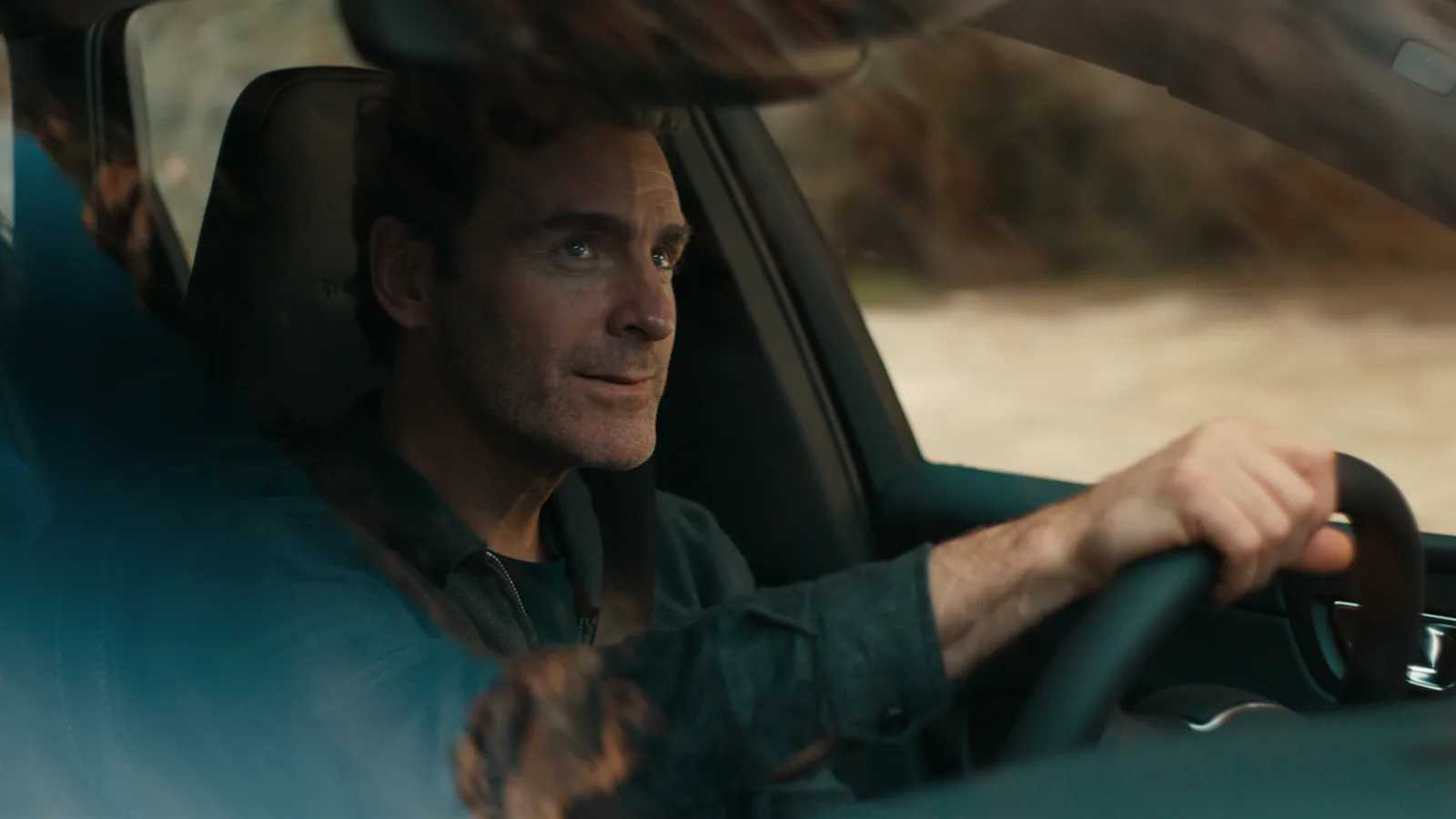 Still from volvo-enjoy-journey